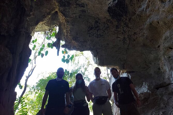 1 Day Trekking in Chiang Mai - The cave and waterfall stops