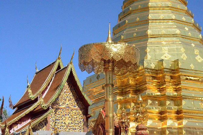 4 days Package Northern Charms. - Day 3: The White Temple and the Golden Triangle