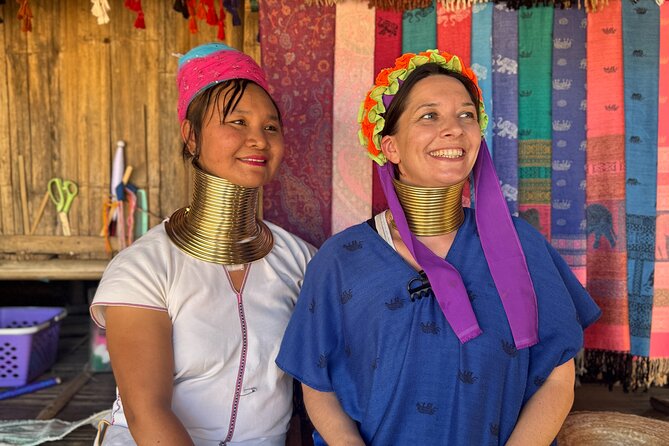 4 in 1 Elephants Long Neck Rafting and Sticky Waterfall Tour - The role of the guide and vehicle
