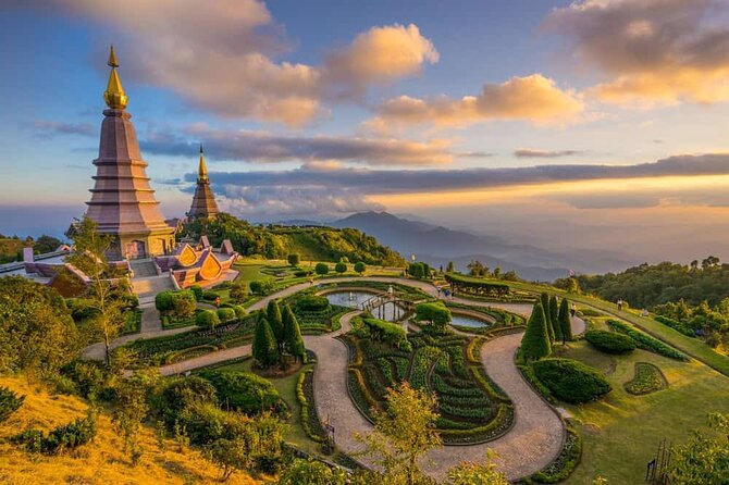 A Day Trip to Doi Inthanon Escape to Nature - Wachirathan Falls brings the first big sight