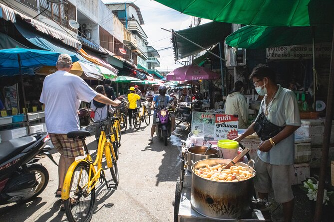 Authentic Chiang Mai 4-Hour Bicycle Tour with Northern Food - The 2 pm Start and Chiang Mai Heat