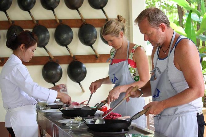 Baan Hongnual: Authentic Thai Cooking & Market Experience - Cooking in a Lanna-style village school