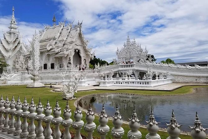 Best 2-Day: Explore Chiang Rai Landmarks from Chiang Mai, Private Trip - Day two: Blue Temple, tea country, and the Golden Triangle