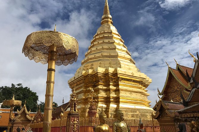Best of Chiang Mai: Private Tour in a Day - Wat Phra That Doi Suthep and the 306 steps