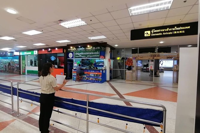 Chiang Mai Airport Arrival – Private Transfer from Airport to Hotel - The private car and the 20-minute ride