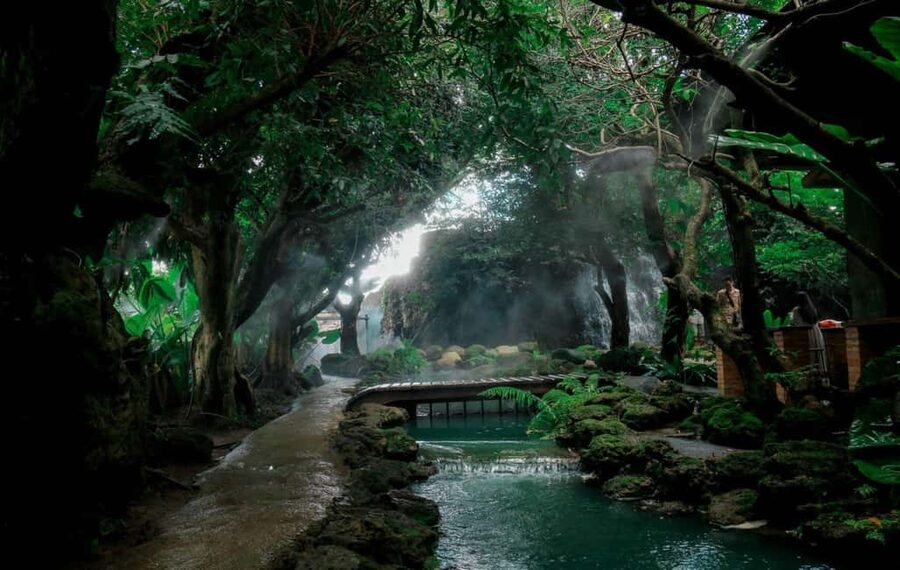 Chiang Mai: Angel Waterfall & Sticky Waterfall & Wat Ban Den - The day’s rhythm: about three hours on the road