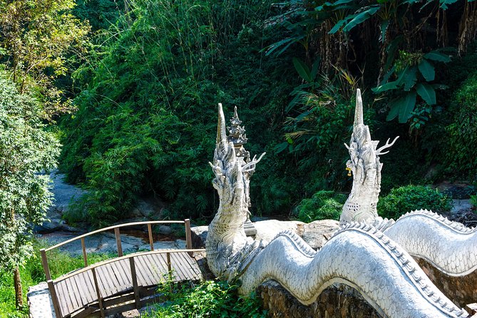 Chiang Mai Best City Tour with Doi Suthep & Iconic Temples - What this four-hour Chiang Mai tour actually covers