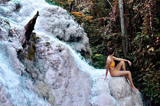 Chiang Mai Chapulin Elephant Care and Sticky Waterfall - Water play, bathing, and the practical side
