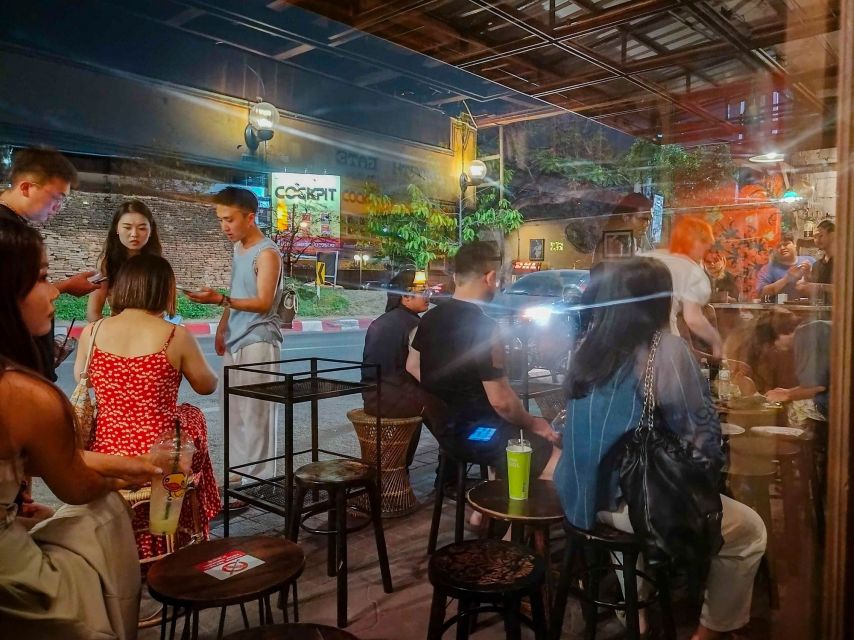 Chiang Mai: Chiang Mai Bar Hopping Guided Night Tour - Who will enjoy this night most