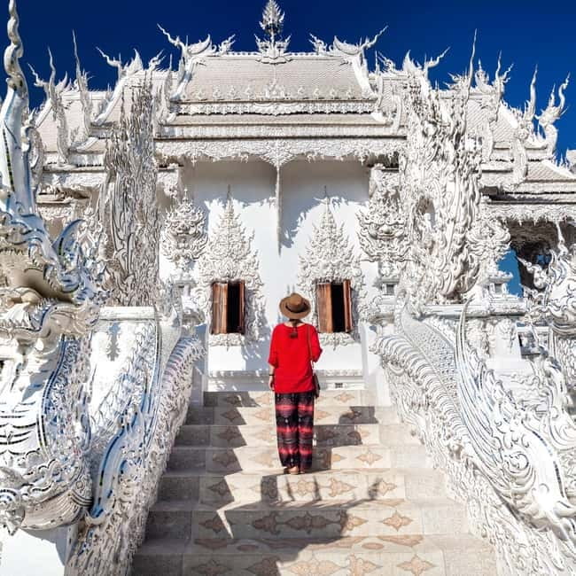 Chiang Mai: Chiang Rai Famous Temples & Hot Springs Day Trip - Mae Kachan Hot Spring gives you an early break