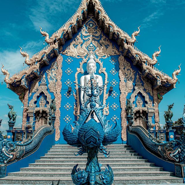 Chiang Mai: Chiang Rai Temples & Black House Discovery Tour - Practical advice for making the day easier