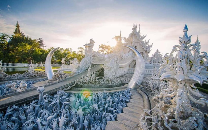 Chiang Mai: Chiang Rai Temples, Golden Triangle & Boat Tour - The Karen village choice and a point to consider