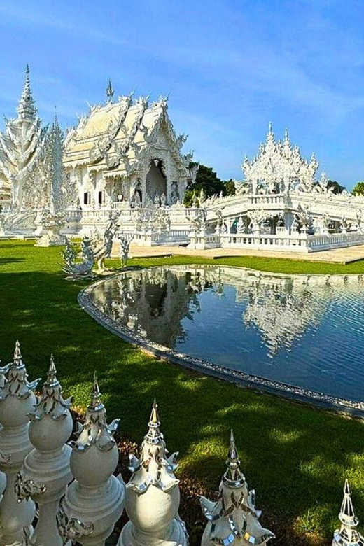Chiang Mai: Chiang Rai Temples, Golden Triangle & Boat Tour - Wat Rong Khun, the White Temple