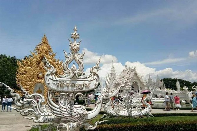 Chiang Mai-Chiang Rai: White Temple-Black Museum-Blue Temple - Is $57.86 good value?