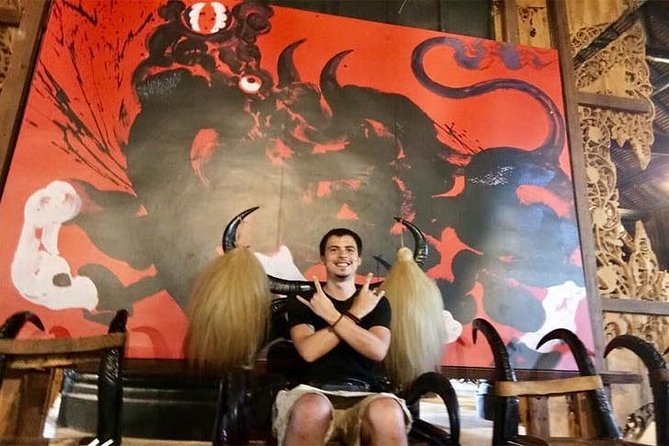 Chiang Mai-Chiang Rai: White Temple-Blue Temple-Lalita Cafe - The Blue Temple brings color and a different mood