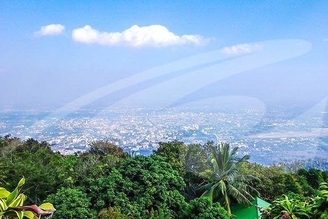 Chiang Mai City and Temples Half-Day Tour - What the guides add to the temple experience