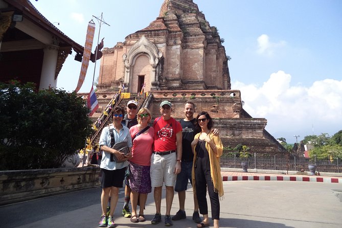 Chiang Mai City Culture Half-Day Cycling Tour - Markets, alleys, and crafts make the ride worthwhile