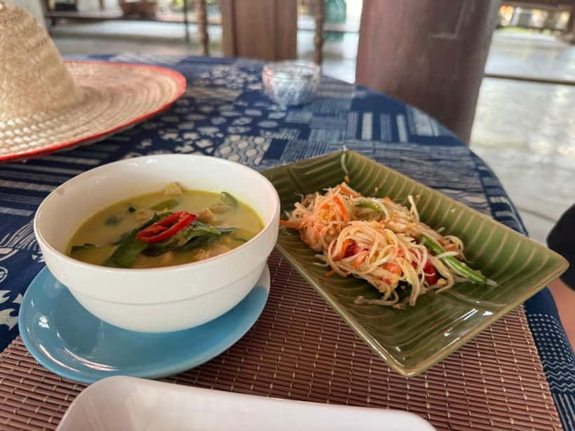 Chiang Mai : Cook in Farm, Market tour & Go by a Local Train - The 20 to 30 minute local train ride
