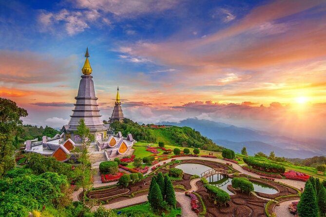 Chiang Mai - Doi Inthanon Full day Tour - Wachirathan Falls delivers the first big sight