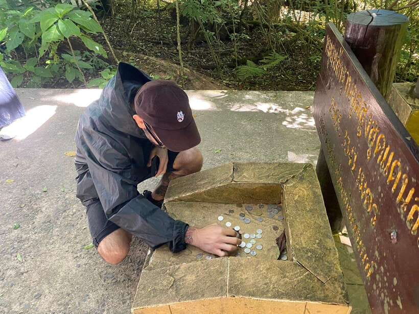 Chiang Mai: Doi Inthanon National Park and Pha Dok Siew Trek - Walking the Pha Dok Siew Nature Trail