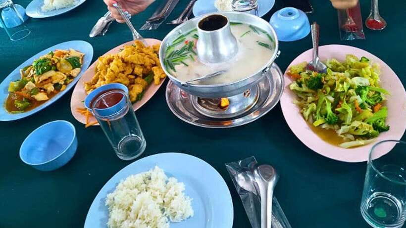 Chiang Mai:Doi Inthanon National Park & Hike at Kew Mae Pan - Ban Mae Klang Luang and coffee grown nearby