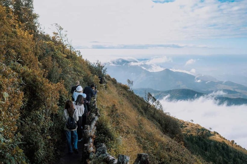 Chiang Mai: Doi Inthanon Park and Kew Mae Pan 2-Hour Hike - Key points at a glance