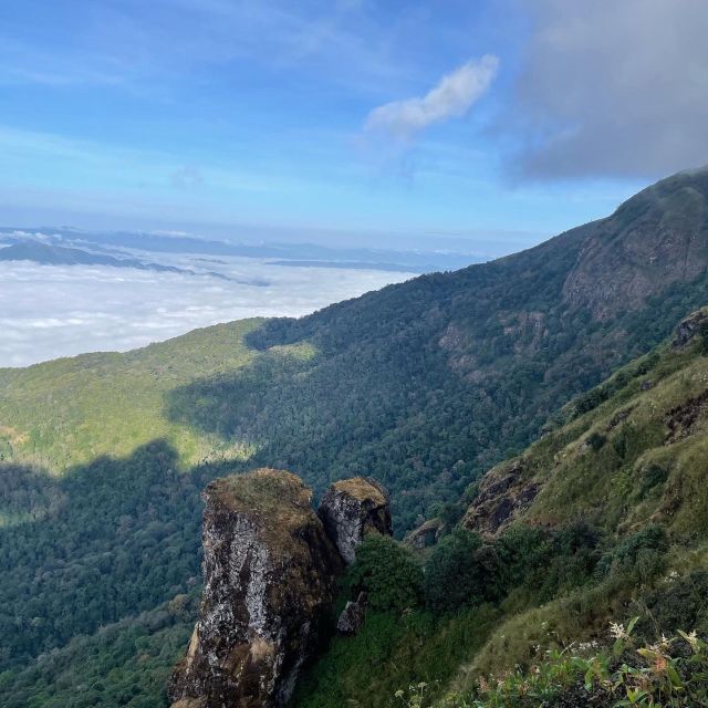 Chiang Mai: Doi Inthanon Park Day Trip with Kiw Mae Pan Hike - Key points at a glance
