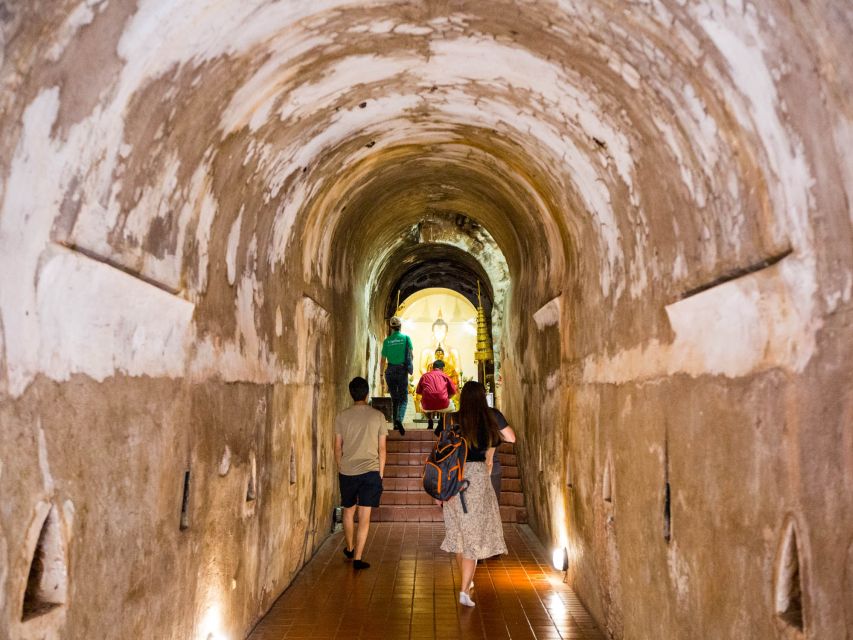 Chiang Mai: Doi Suthep and Wat Umong Enchanting Evening Tour - Why this evening temple tour works so well