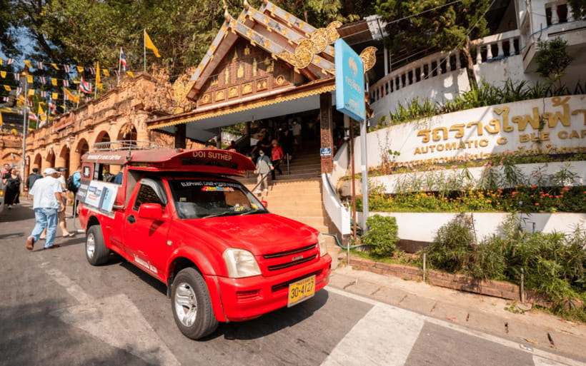 Chiang Mai: Doi Suthep Temple and Waterfall by Songtaew Trio - Wat Phra That Doi Suthep and the view over Chiang Mai