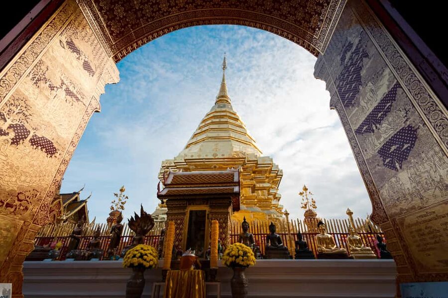 Chiang Mai: Doi Suthep Temple Guided Tour - The drive up to 3,500 feet
