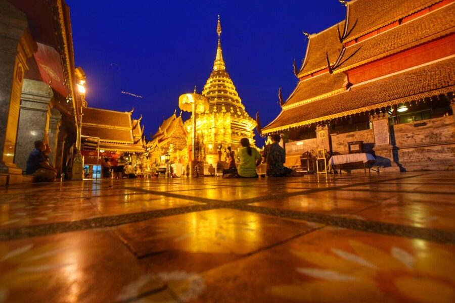 Chiang Mai: Doi Suthep & Wat Umong Twilight Tour with Pickup - FAQ