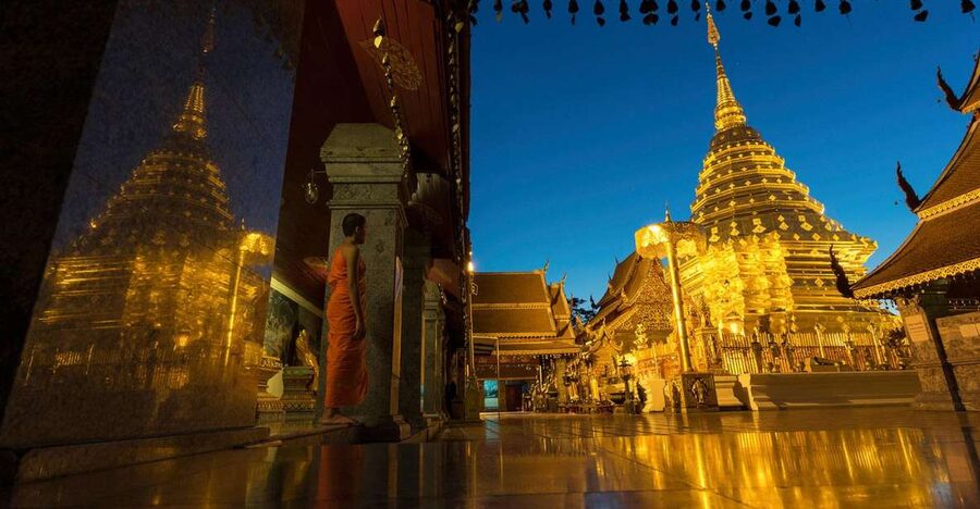 Chiang Mai: Doi Suthep & Wat Umong Twilight Tour with Pickup - Why the twilight timing works so well