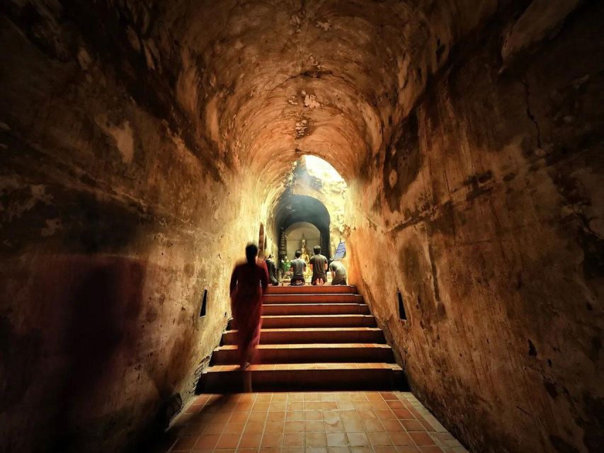 Chiang Mai: Doi Suthep & Wat Umong Twilight Tour with Pickup - Who will enjoy this four-hour temple evening
