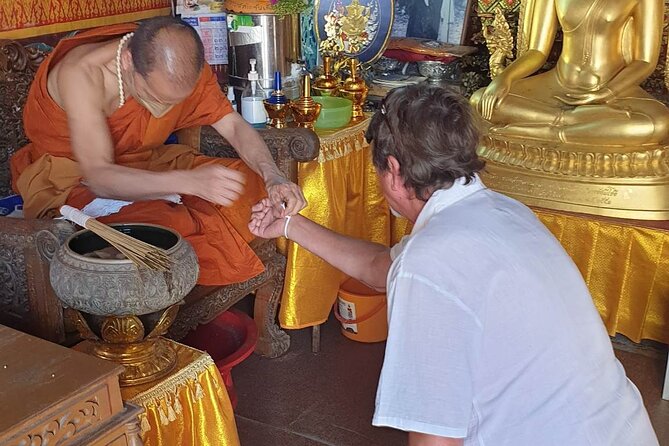 Chiang Mai: Evening Tour to Doi Suthep & Wat Pha Lat - Why the evening schedule works so well