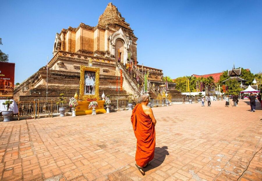 Chiang Mai: Exploration of Old City by Private Tuk-Tuk - Wat Phra Singh and Lanna design