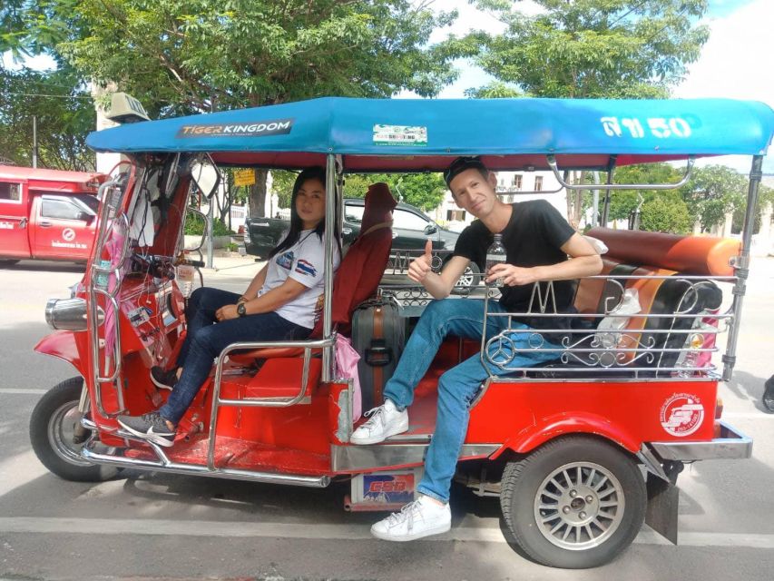 Chiang Mai: Exploration of Old City by Private Tuk-Tuk - Three Kings Monument and the city’s civic heart