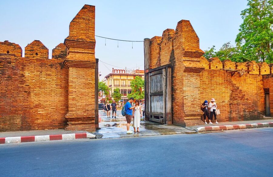 Chiang Mai: Exploration of Old City by Private Tuk-Tuk - The shopping-stop question