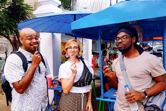 Chiang mai Foodies and Historic Walk - A Temple-to-Market Introduction to Chiang Mai