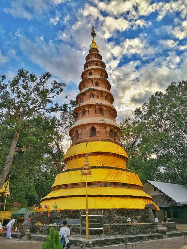 Chiang Mai:Hidden Gems: From Ancient Ruins to Serene Temples - 8:30 AM pickup and the practical start