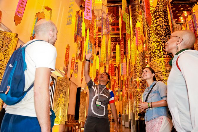Chiang Mai: Historic Old City Bike Tour - Morning or Night - Wat Chedi Luang and Chiang Mai’s temple center