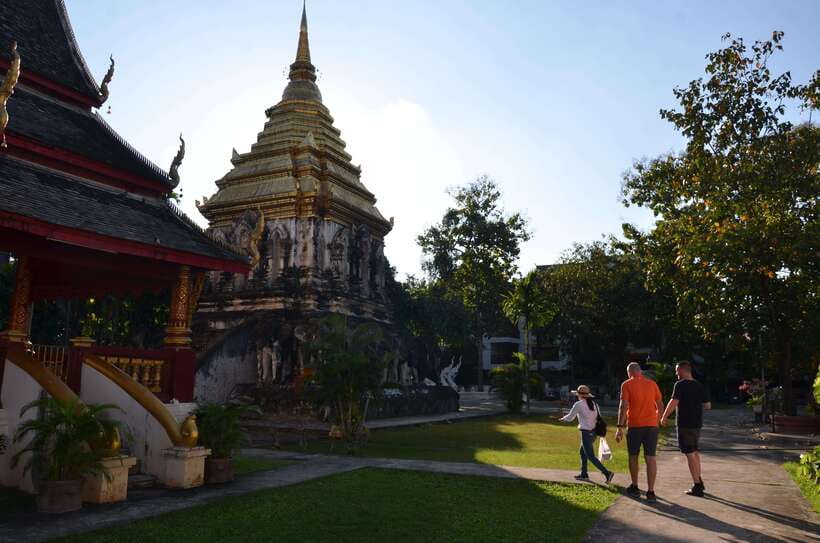 Chiang Mai: Historic Temples and City Guided Walking Tour - Why this old-city walk works so well