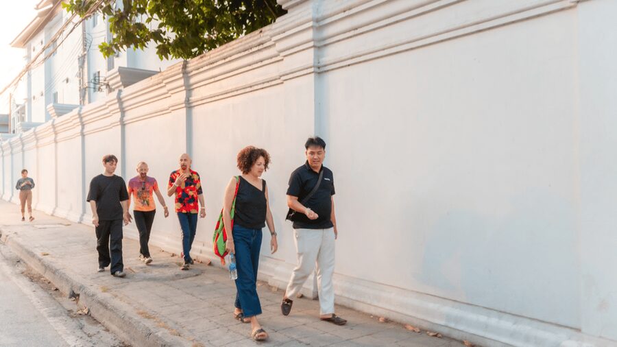 Chiang Mai: Historical and Culture Exploration Walking Tour - The short walk to Wat Chedi Luang