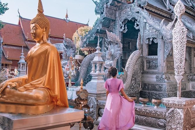 ️ Chiang Mai Instagram Tour: Most Famous Spots (Private and All-Inclusive) - Tha Phae Gate and the old city temples