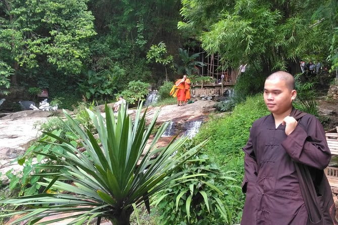 Chiang Mai: Inthanon, Elephant Sanctuary Observation & Waterfall - Who will enjoy this day most