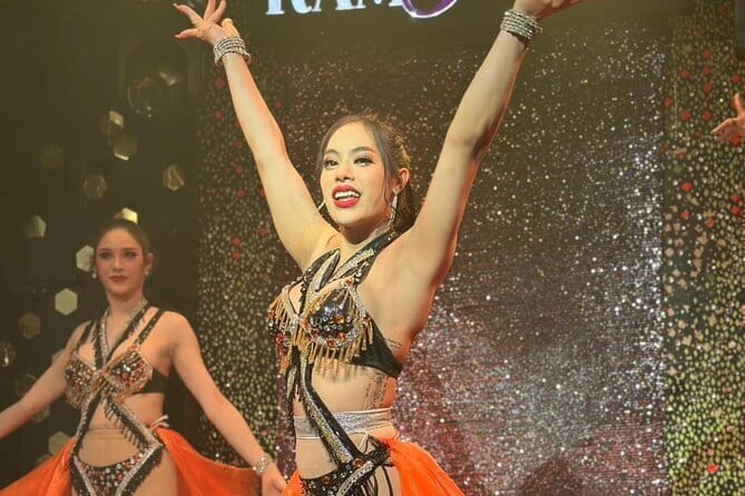 Chiang Mai: Ladyboy Cabaret – Stories, Dinner and Sparkle - Why this Chiang Mai evening feels different