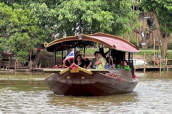 Chiang Mai Mae Ping River Cruise and Thai Farmer House Visit - Leaving Wat Chai Mongkol for the Mae Ping