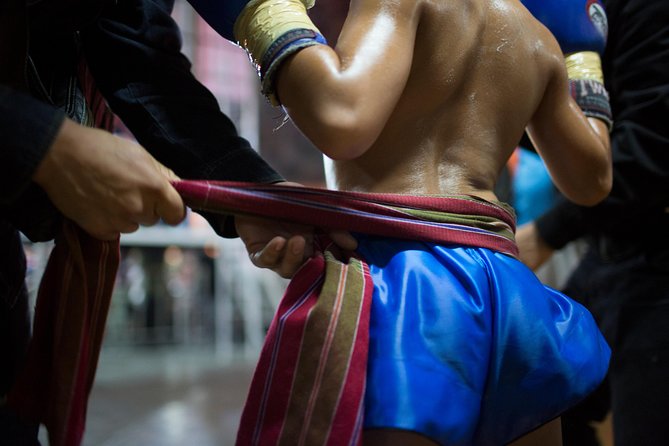 Chiang Mai Muay Thai Boxing Live at Thapae Stadium - Why the multiple fights matter