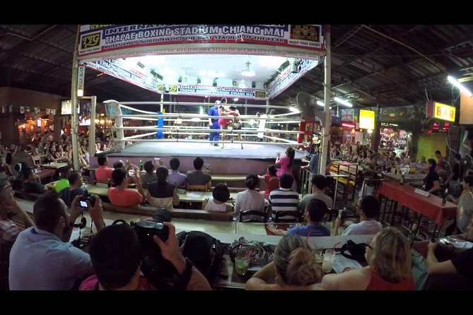 Chiang Mai Muay Thai Boxing Live at Thapae Stadium - Authentic sport or tourist entertainment?