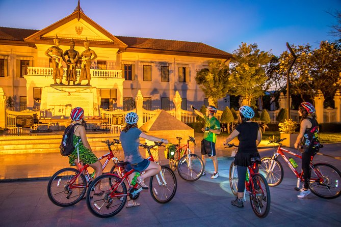 Chiang Mai Night Bike Tour - Why Chiang Mai works so well by bicycle after dark