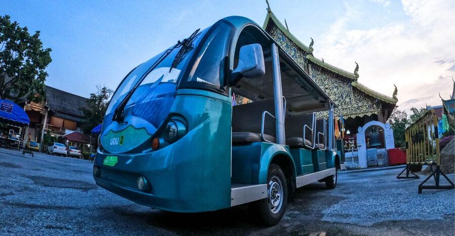 Chiang Mai: Nighttime City Highlights by EV Tram - Why an evening tram is a good way to meet Chiang Mai